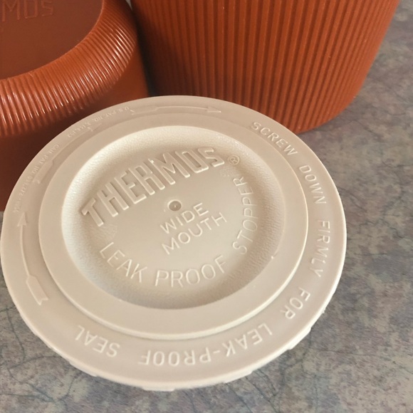 70's Large Thermos - Hot/Cold Liquid - Travel Thermos - Camping - RV - Food - Picture 3 of 12